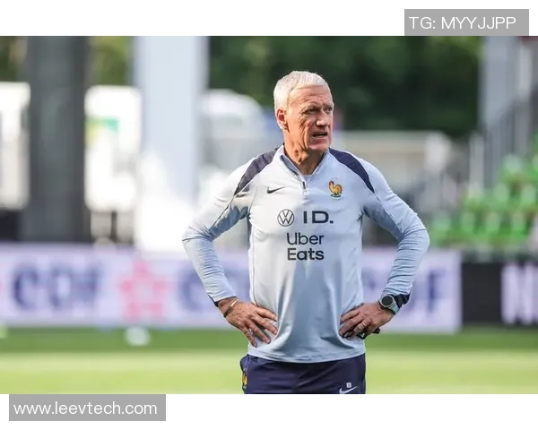 法国足球队历史最佳球员盘点 谁能称霸蓝色军团的球星榜单